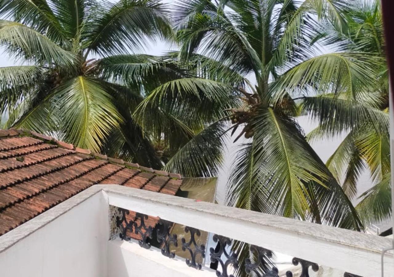 M Aples Jacks Place Hotel Cavelossim Exterior photo